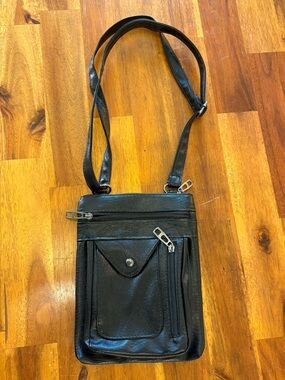 Classic Black Crossbody Travel Bag - Compact Organizer